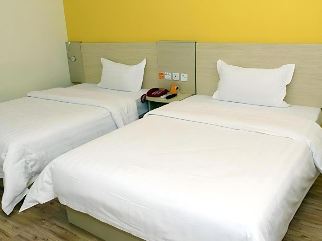 7 Days Inn Chengdu Sichuan University South Railway Station Ngoại thất bức ảnh
